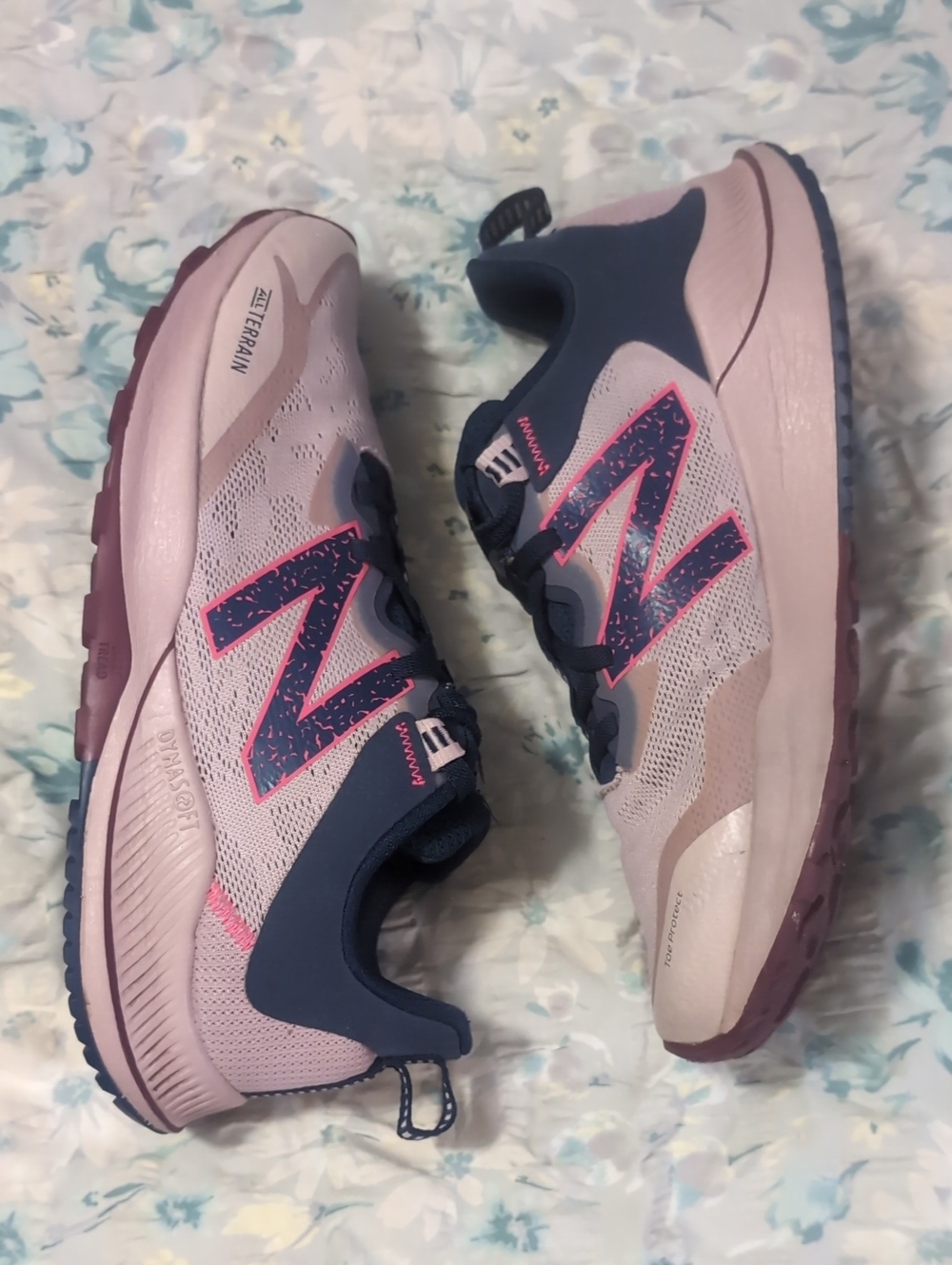 New Balance Pink & Navy All Terrain Sneakers W Comfort Insoles-10